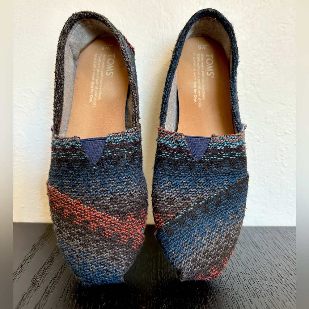 TOMS Classics Rust Multi Stripe Woven Wool